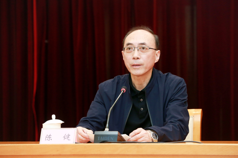 省人社厅聚焦青年干部成长